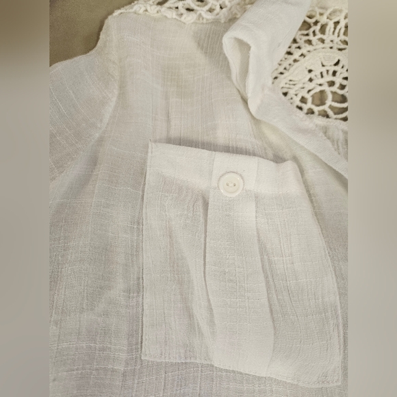Linen Blouse L Women's Lavish Half sleeve no stains or rips - Picture 2 of 8